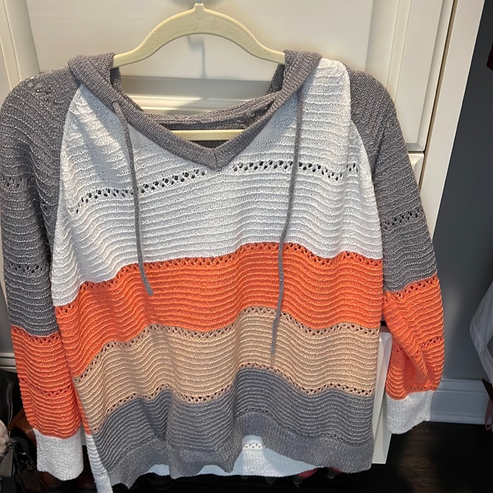 Fall colors knit hoodie